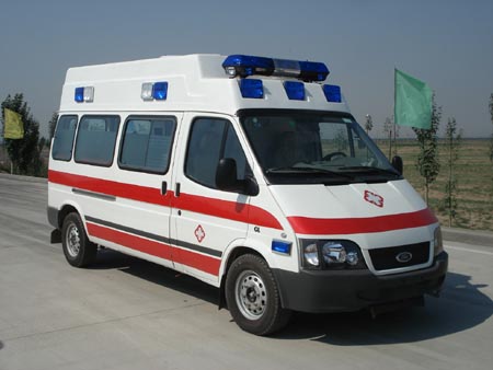 博湖县出院转院救护车